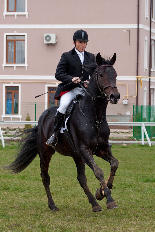 Фотопрогулка 16 апреля 2011 (6) Фотопрогулка 16 апреля 2011 - конкур, набережная Тирасполя, кафе "Сказка" и еще кое-что (6)